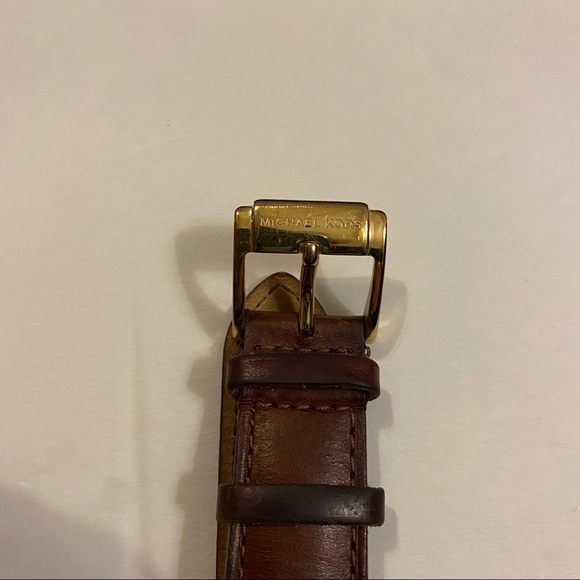 Top Affordable Leather 24 mm Replacement Watch Strap MK2249_K0026107